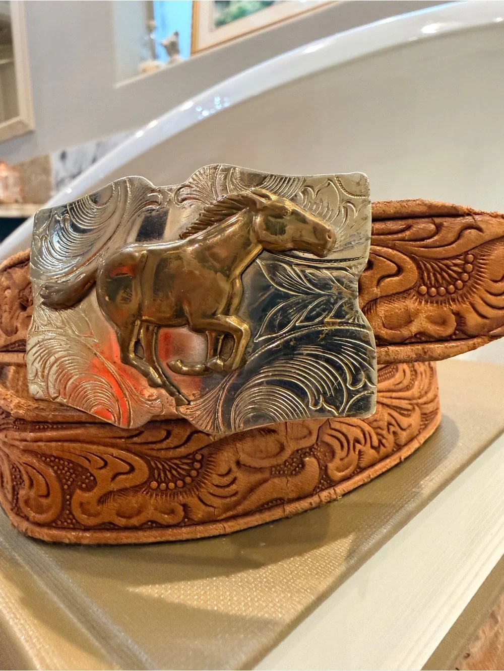 Vintage Justin Western Tooled Leather Belt Horse Buckle Size 26 USA